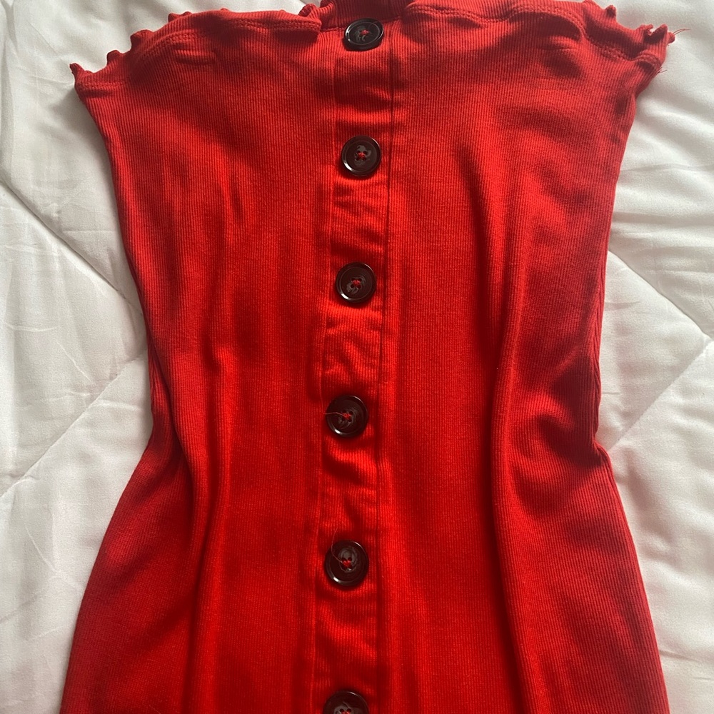 Strapless red dress